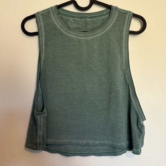 Lululemon Cut Back Crop Tank Small 6 - Picture 3 of 8